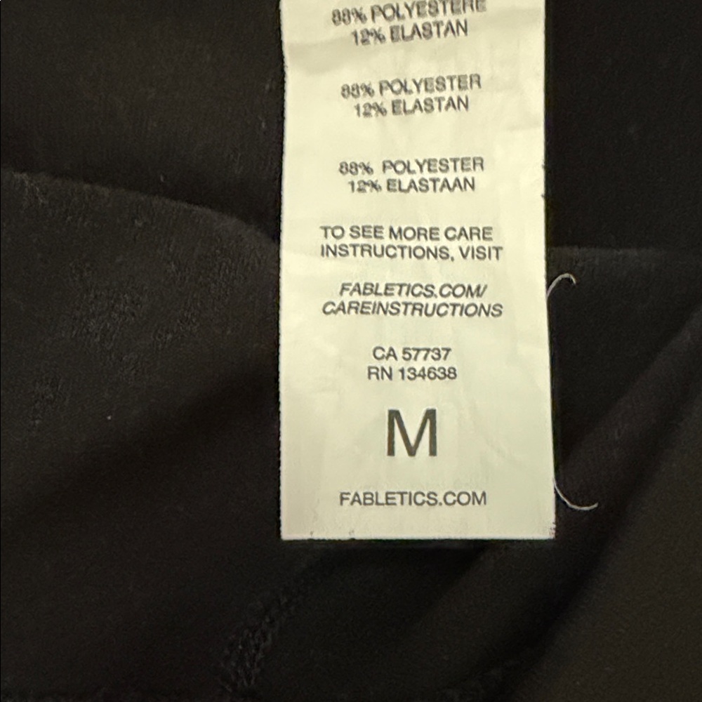 Fabletics Women’s Black and White Brogan Dalmation Leggings Size Medium - Picture 8 of 9